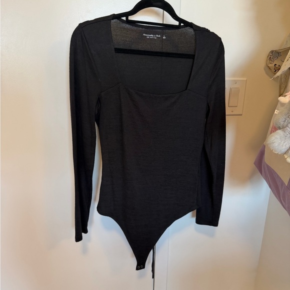 Abercrombie & Fitch Tops - Abercrombie & Fitch Black Square-Neck Long Sleeve Bodysuit
